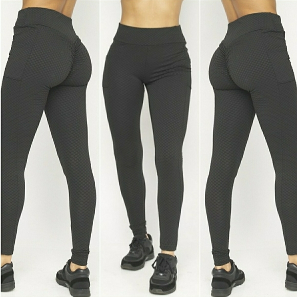 Black crunch pants. Instagram pants. SALE - Picture 2 of 2